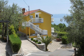 Гостиница Apartments with a parking space Medveja, Opatija - 7721  Медвея 